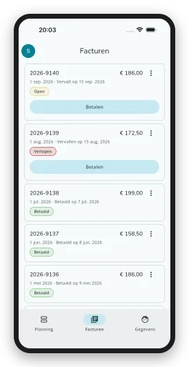 Een klant betaalt een factuur in de DoggyDoggy app