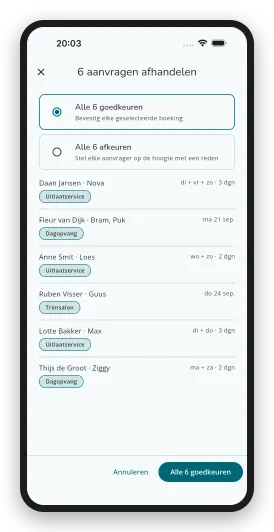 Zes aanvragen in één keer goedkeuren in de DoggyDoggy bedrijfsapp